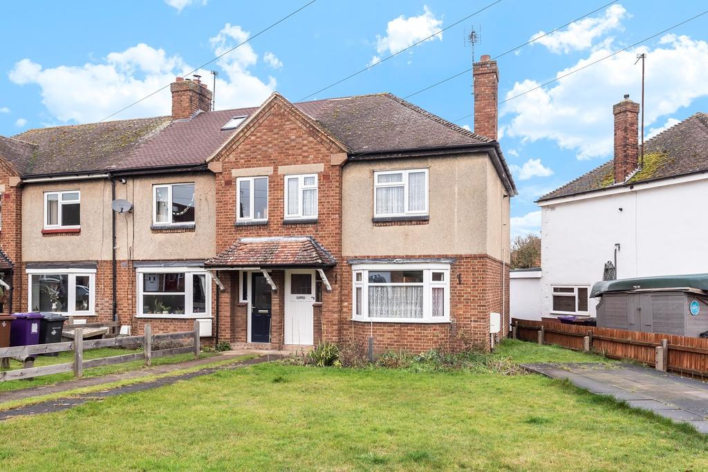 Whitehurst Avenue, Hitchin, SG5 3 bed end of terrace house £400,000