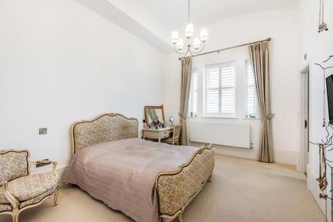 4 Adler Close, Bracebridge Heath, Lincoln, LN4 2FT