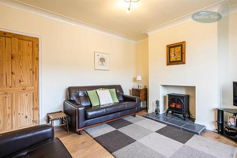 10 Ashfield Road, Deepcar, Sheffield, S36 2PE