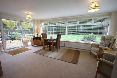 86 Braunston Road, Oakham, LE15 6LE