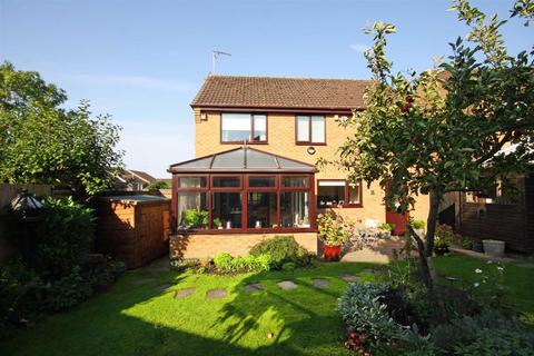 11 Ancaster Way, North Luffenham, Oakham, LE15 8LH