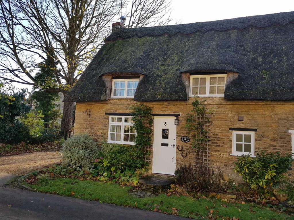 Pudding Bag Lane, Exton 2 bed character property £315,000
