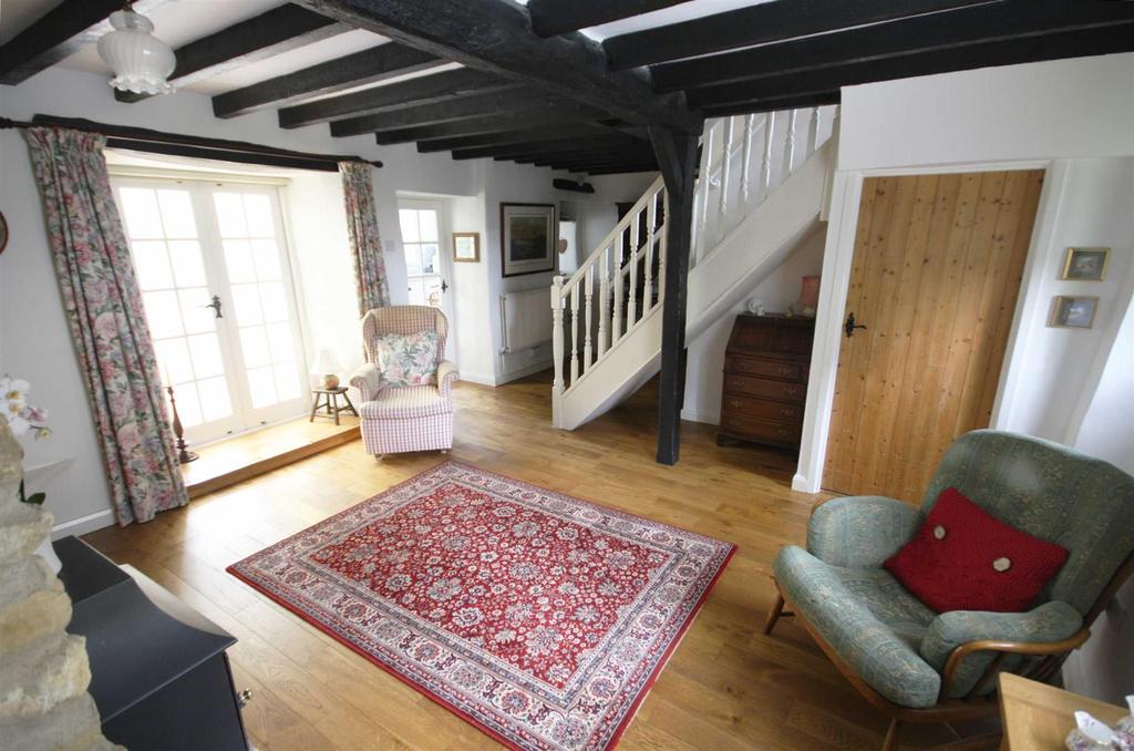 Pudding Bag Lane, Exton 2 bed character property £315,000