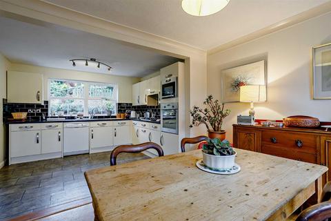 26 Bramble Close, Uppingham, Oakham, LE15 9PH