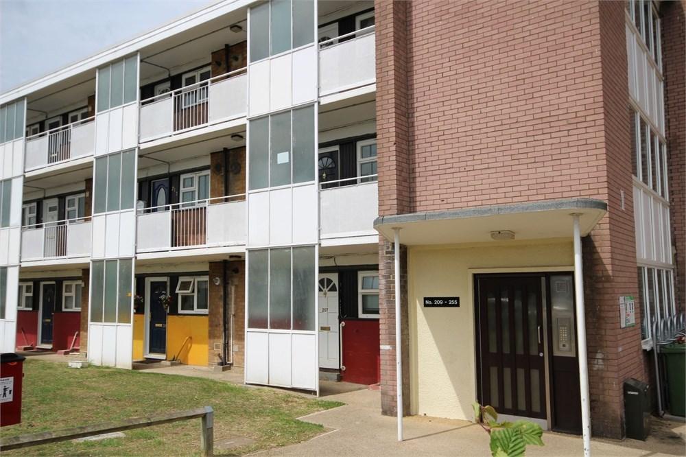 Western Way, Letchworth, SG6 1 bed ground floor flat £700 pcm (£162 pw)