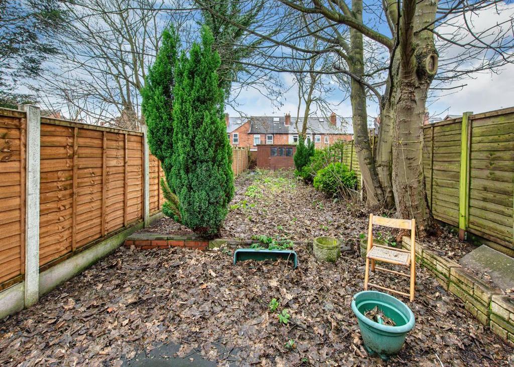 4, Clarendon Street, Chapel Ash, Wolverhampton, WV3 3 bed terraced