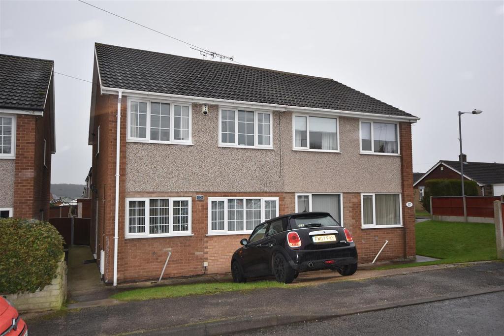 Brackendale Drive, Walesby, Newark 3 bed semi-detached house - £160,000