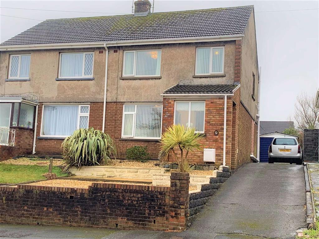 Denham Ave, Llanelli 3 bed semidetached house £179,995