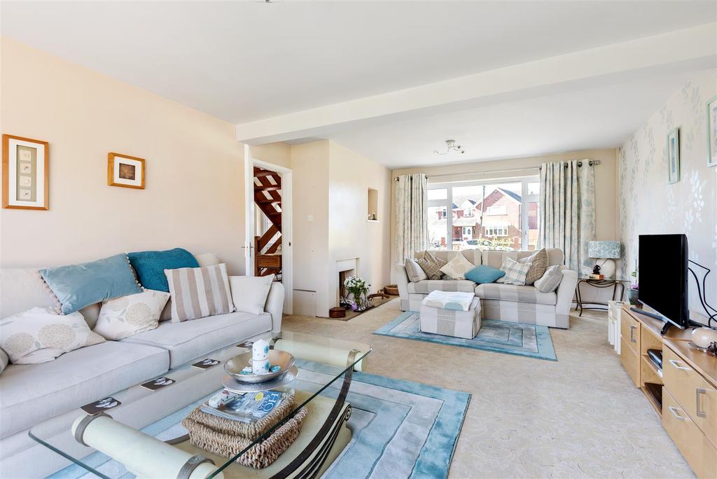 Church Road, Allensmore, Hereford 4 bed detached house £395,000