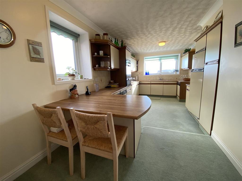 Breakfast kitchen