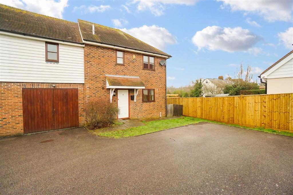 Main Road, Westfield, East Sussex 3 bed end of terrace house £325,000