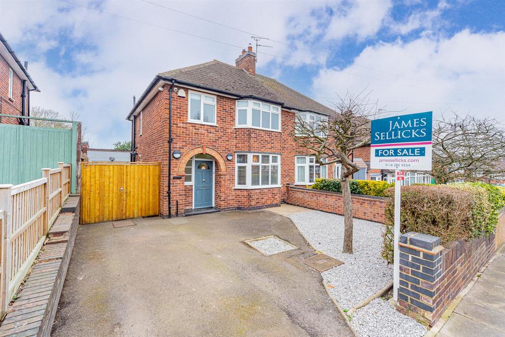 Letchworth Road, Western Park 3 bed semidetached house £275,000