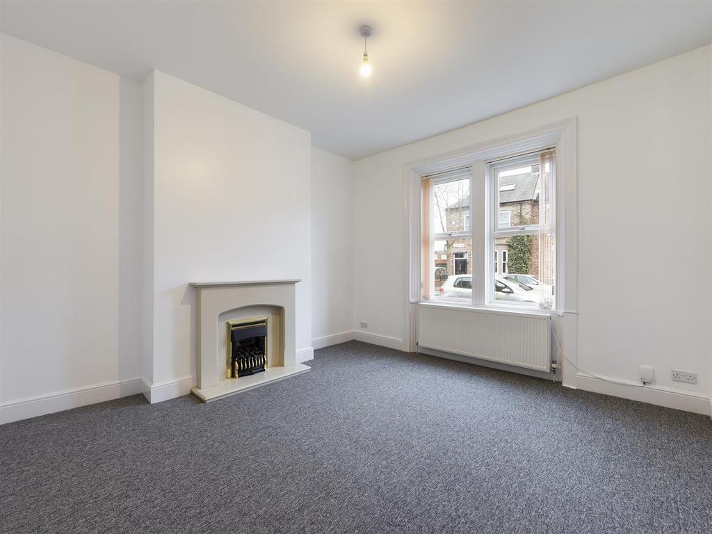 Elsdon Road, Gosforth, NE3 4 bed townhouse £375,000