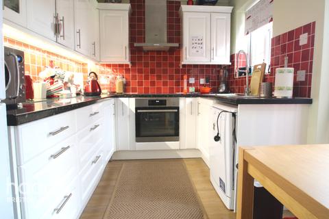 19 Selby Road, Bristol, BS5 7SN