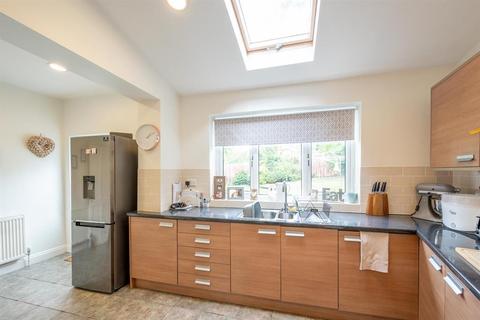 12 Battenhall Road, Birmingham, B17 9UD