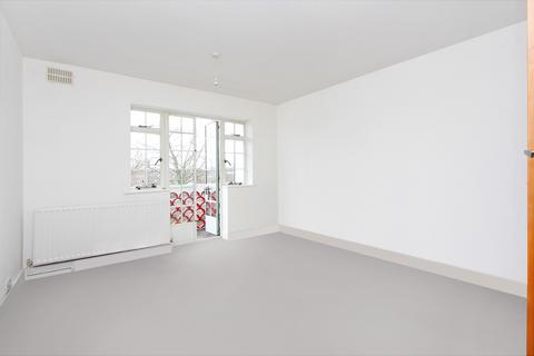 30 Ealing Village, London, W5 2LZ
