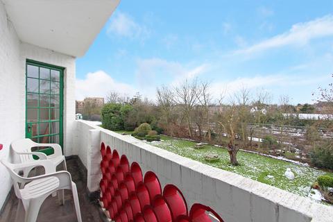 30 Ealing Village, London, W5 2LZ