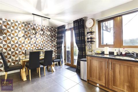 65 Deer Hill Drive, Marsden, Huddersfield, HD7 6LF