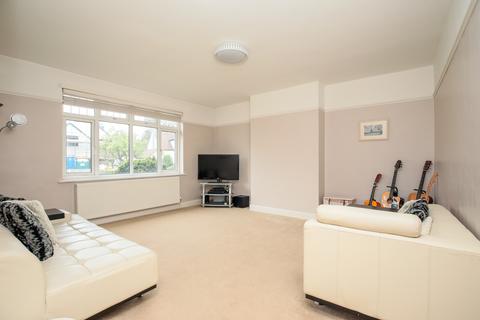 10 Windmill Lane, Epsom, KT17 1HY