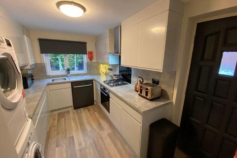 undefined, Clinton St (Room 4), Beeston, NG9 1AZ