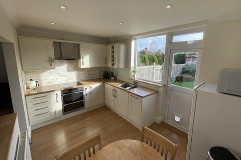28 Midfield Avenue, Bexleyheath, DA7 6LX