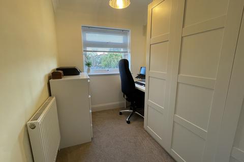 28 Midfield Avenue, Bexleyheath, DA7 6LX