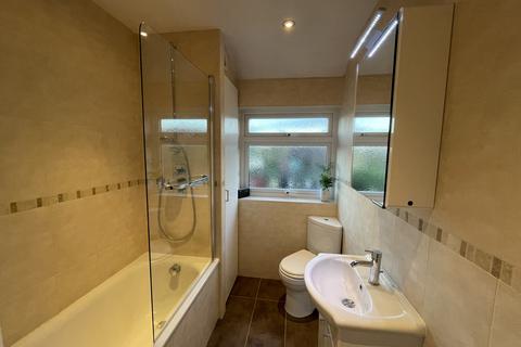 28 Midfield Avenue, Bexleyheath, DA7 6LX