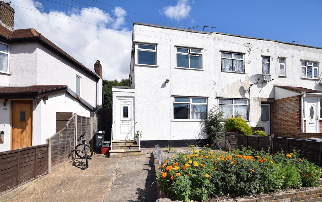 Fernside Avenue, Feltham, TW13 2 bed end of terrace house £315,000