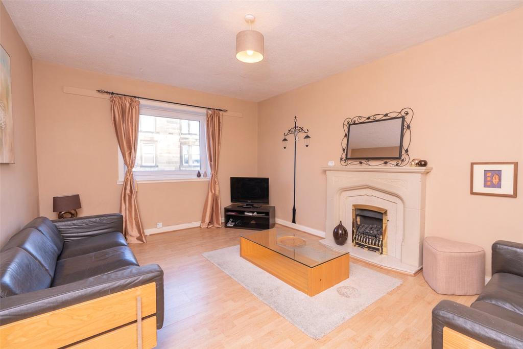 121/3 St. Johns Road, Edinburgh, EH12 2 bed flat £199,000