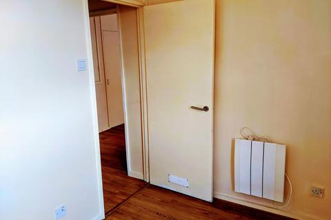 65, Startpoint Downs Road, Luton, LU1 1XN