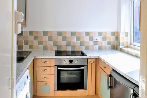 65, Startpoint Downs Road, Luton, LU1 1XN