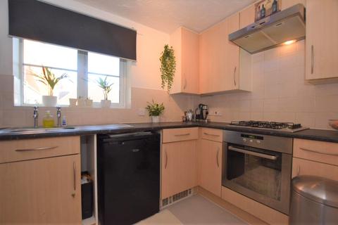 17 Collier Way, Southend-on-sea, SS1 2AF