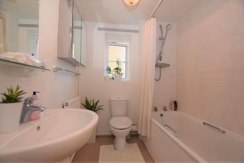 17 Collier Way, Southend-on-sea, SS1 2AF