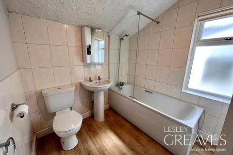 2 bedroom terraced house to rent, Beck Street, Carlton