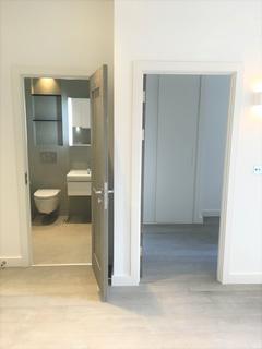 undefined, Slough SL1