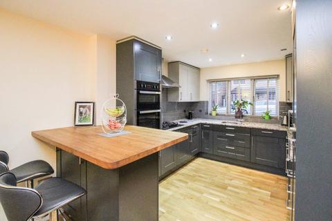 39 Meadow Close, Leek, ST13 5TX