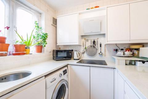 36 Sybil Phoenix Close, London, SE8 5BA