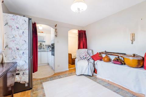 36 Sybil Phoenix Close, London, SE8 5BA