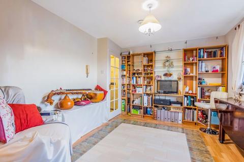 36 Sybil Phoenix Close, London, SE8 5BA