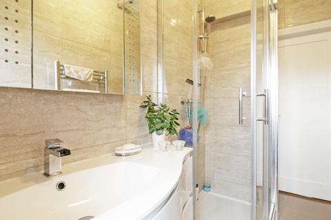 170 Boundfield Road, London, SE6 1PD
