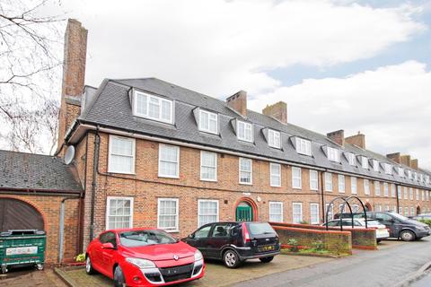 170 Boundfield Road, London, SE6 1PD