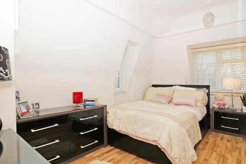 170 Boundfield Road, London, SE6 1PD