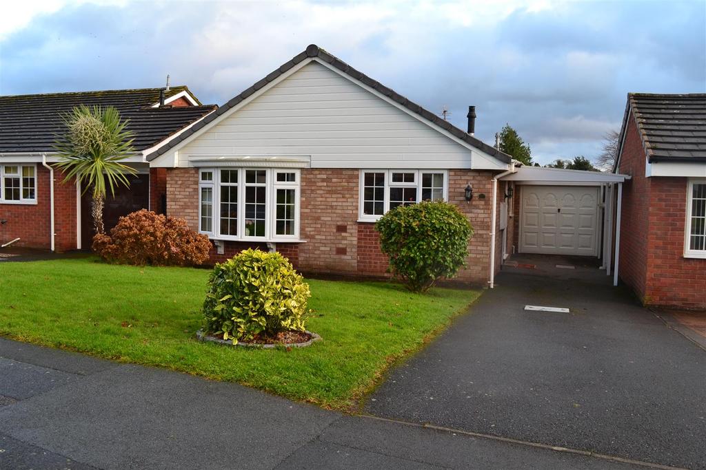 Buckfield Road, Leominster 2 bed detached bungalow £260,000