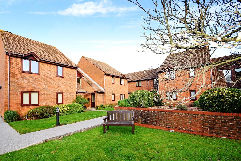 Fallodon Court, Henleaze 2 bed retirement property - £335,000