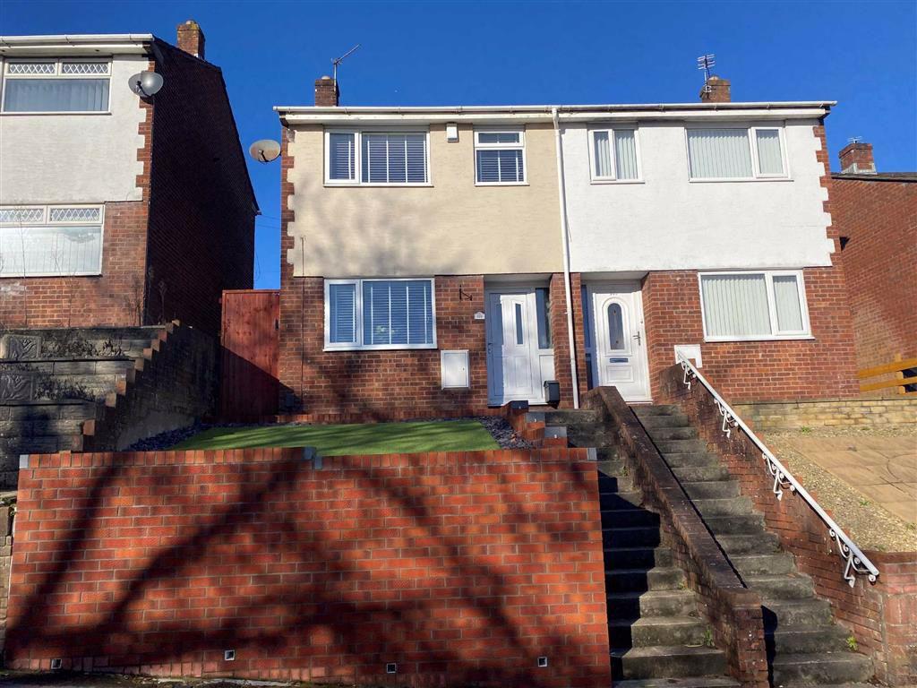 Holton Road, Barry 2 bed semidetached house for sale £164,995