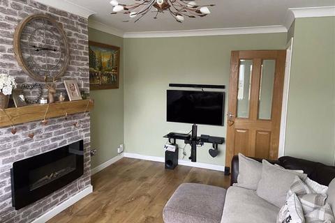 319 Holton Road, Barry, CF63 4HX