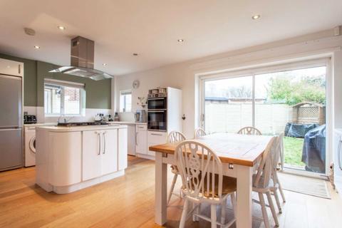 12 Mayfield Drive, Caversham, Reading, RG4 5JS