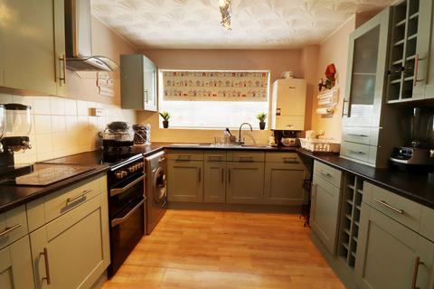 18 Halfway Drive, Halfway, Sheffield, S20 4TH