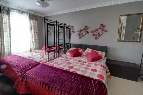 18 Halfway Drive, Halfway, Sheffield, S20 4TH