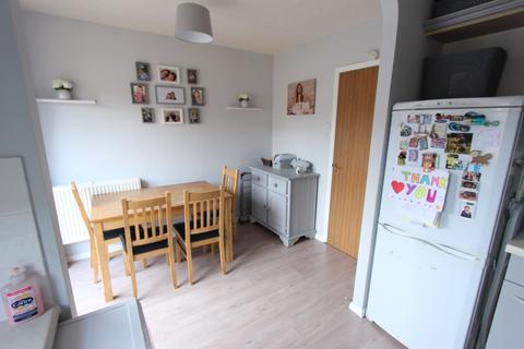 10 Cedar Rise, South Ockendon, RM15 6RB